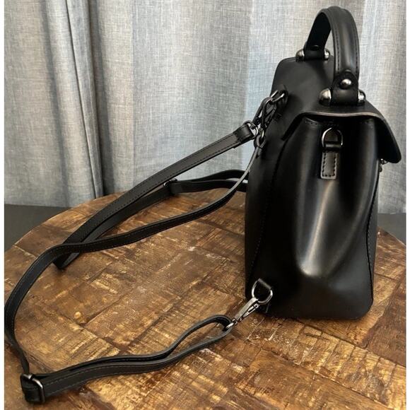 Luana Ferracuti Italy Leather Convertible Black Backpack - Picture 14 of 16